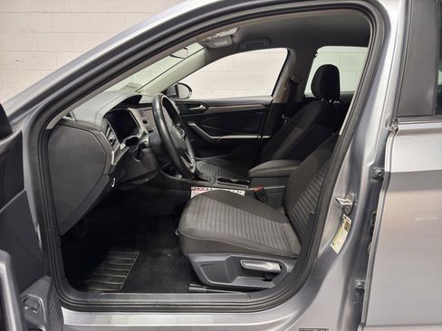 Used 2024 Volkswagen Jetta S image 13