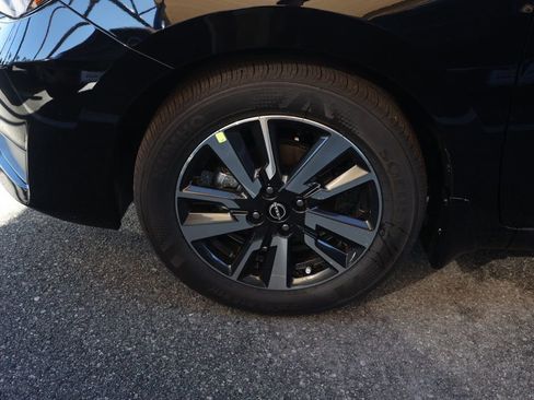 New 2025 Nissan Versa SV image 11