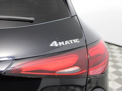 Used 2023 Mercedes-Benz GLC 300 4MATIC image 46