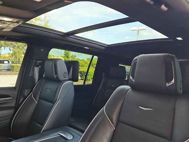 Certified 2024 Cadillac Escalade ESV Sport w/ LPO, ONYX Package AWD/4WD image 23