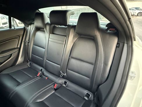 Used 2018 Mercedes-Benz CLA 250 image 36
