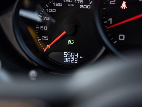 Used 2024 Porsche 718 Cayman GT4 image 26