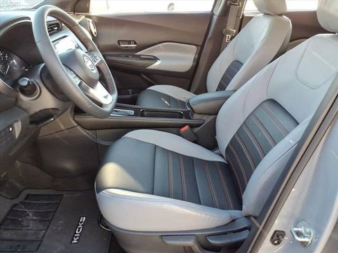Certified 2024 Nissan Kicks SR w/ SR Premium Package image 10