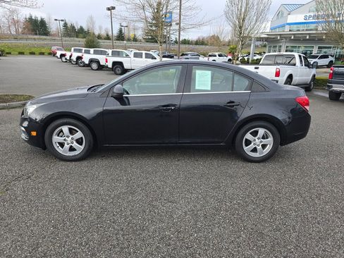 Certified 2015 Chevrolet Cruze LT image 3