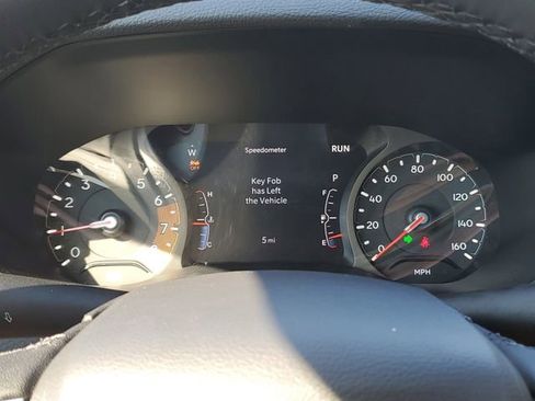 New 2026 Jeep Compass Latitude image 9