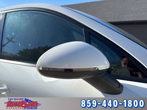 Used 2020 Porsche Macan image 14