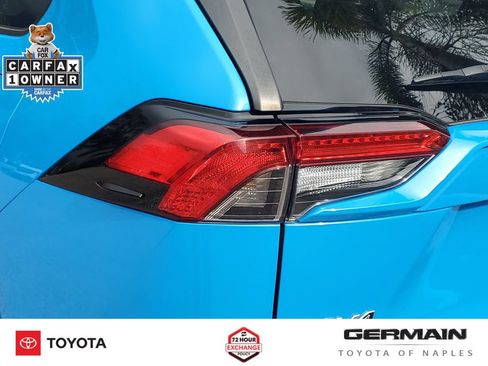 Used 2019 Toyota RAV4 XLE AWD/4WD image 16