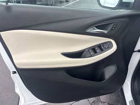 Certified 2023 Buick Encore GX Select FWD image 21