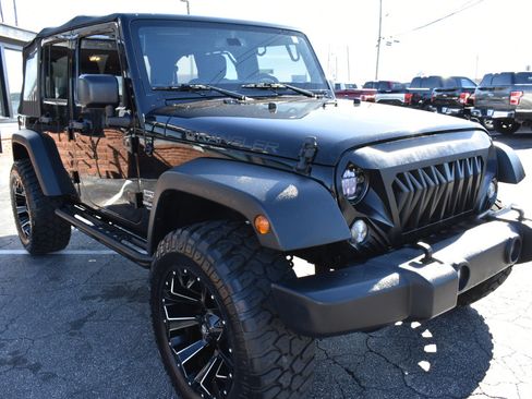 Used 2017 Jeep Wrangler Unlimited Sport w/ Quick Order Package 23S image 4