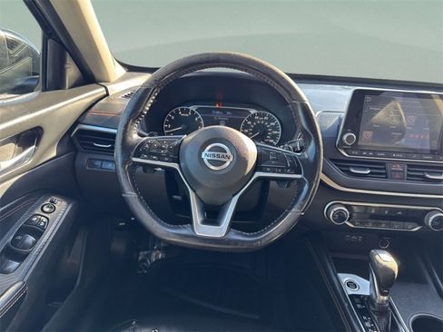 Used 2020 Nissan Altima 2.5 SR image 23