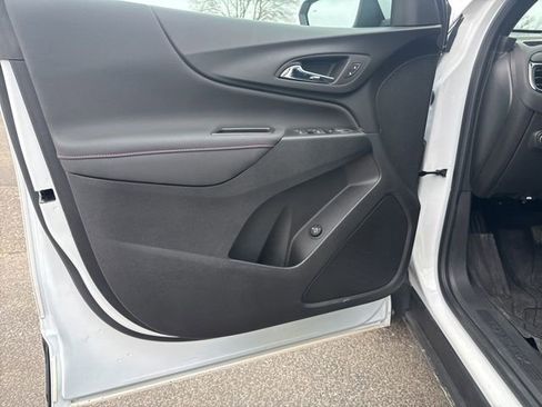 Used 2023 Chevrolet Equinox RS w/ LPO, Floor Liner Package image 65
