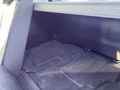 Certified 2022 Chevrolet Trax LT w/ LT Convenience Package image 34