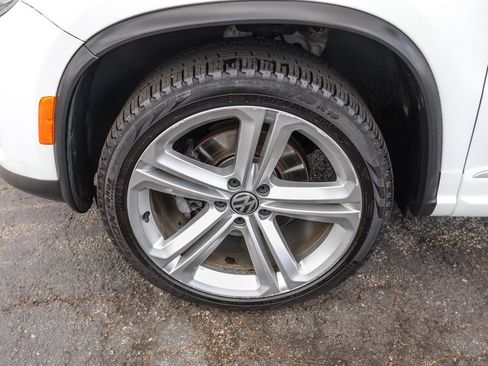 Used 2014 Volkswagen Tiguan R-Line AWD/4WD image 13