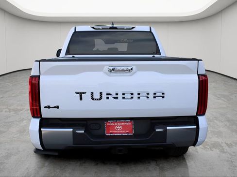 Used 2024 Toyota Tundra Limited AWD/4WD image 4