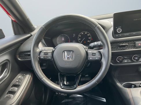 Used 2024 Honda HR-V Sport image 12