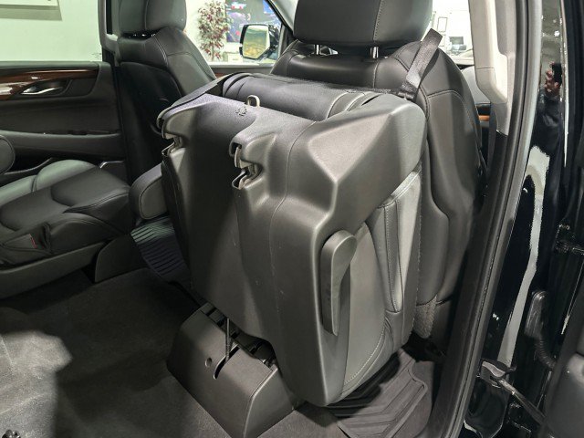 Used 2015 Cadillac Escalade Premium AWD/4WD image 58