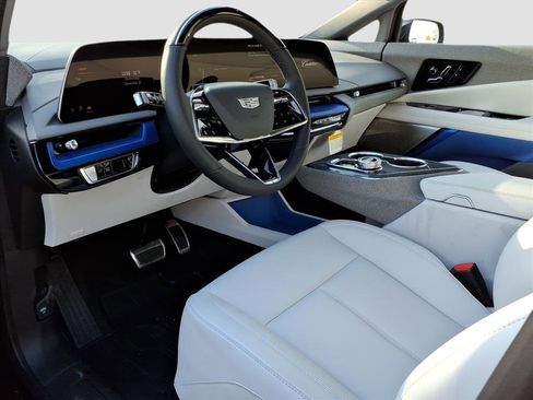 New 2026 Cadillac Optiq Sport 1 image 11