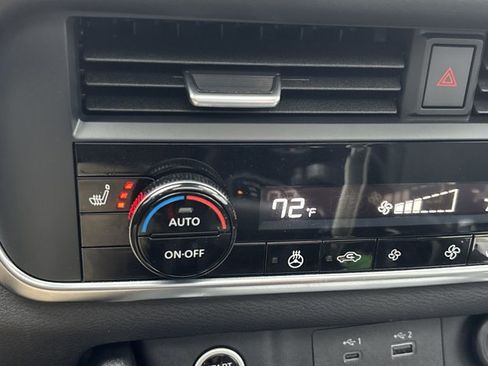 Certified 2023 Nissan Rogue SV w/ SV Premium B Package image 32