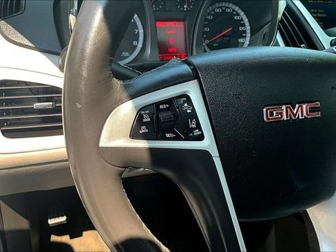 Used 2017 GMC Terrain SLT w/ Open Road Package AWD/4WD image 11