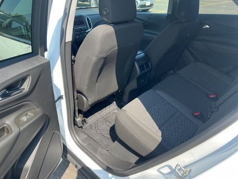 Certified 2023 Chevrolet Equinox LT AWD/4WD image 12