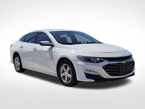 Used 2023 Chevrolet Malibu LT FWD image 1