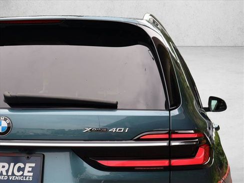 Used 2023 BMW X7 xDrive40i w/ Premium Package AWD/4WD image 8