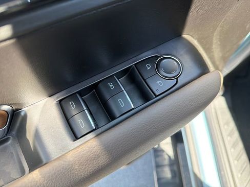 New 2026 GMC Canyon Denali AWD/4WD image 18