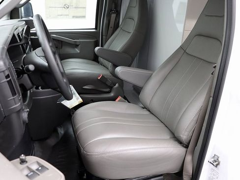 New 2025 GMC Savana 3500 w/ Power Convenience Package image 9