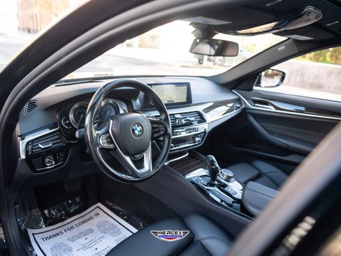 Used 2019 BMW 530e xDrive w/ Convenience Package AWD/4WD image 13