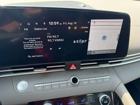 Certified 2024 Hyundai Elantra SEL w/ Convenience Package FWD image 20