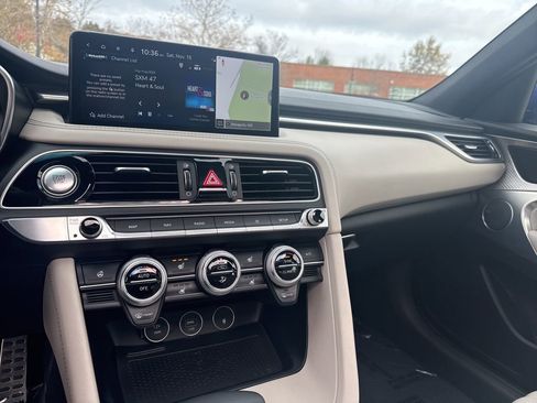 Used 2023 Genesis G70 3.3T w/ Sport Advanced Package image 19