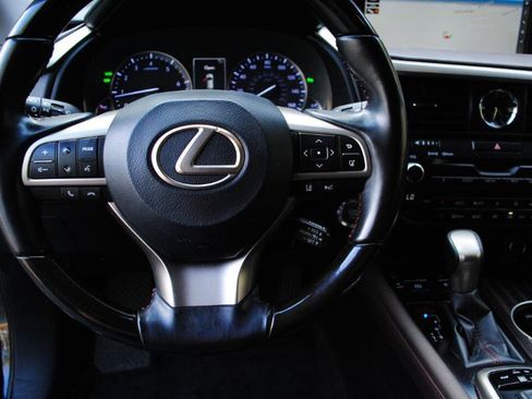Used 2018 Lexus RX 350L Luxury w/ Accessory Package image 31