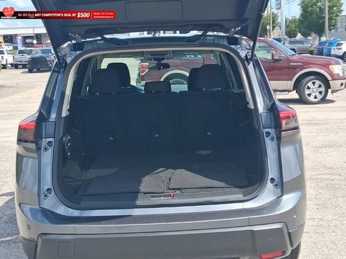 Used 2024 Nissan Rogue S AWD/4WD image 20