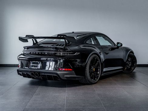 Certified 2022 Porsche 911 GT3 image 7