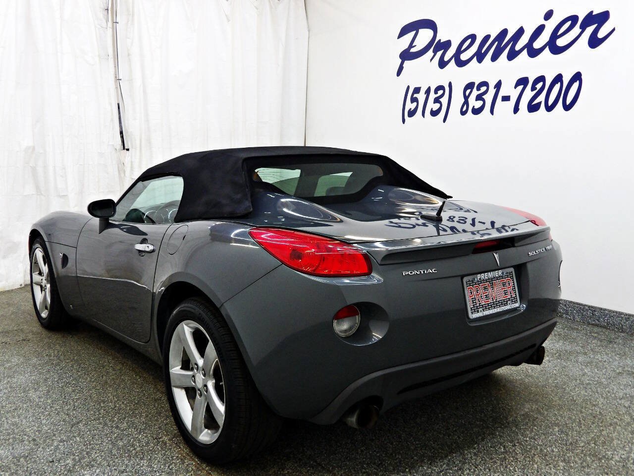 Used 2008 Pontiac Solstice GXP w/ Premium Package RWD image 5