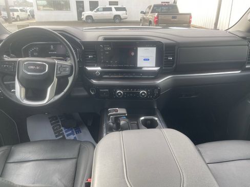 Used 2024 GMC Sierra 1500 SLT w/ SLT Premium Package image 21
