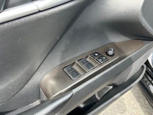 Used 2023 Toyota Camry SE w/ Cold Weather Package AWD/4WD image 6