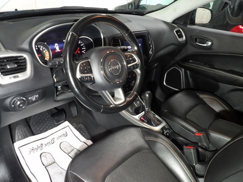 Used 2021 Jeep Compass Latitude w/ Convenience Group AWD/4WD image 9