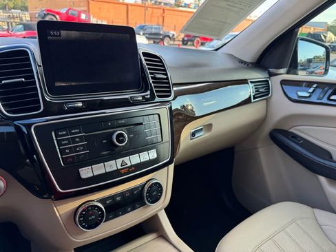Used 2018 Mercedes-Benz GLE 350 image 40