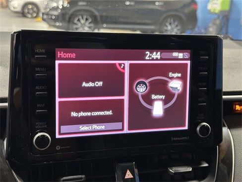 Used 2022 Toyota Corolla LE image 20