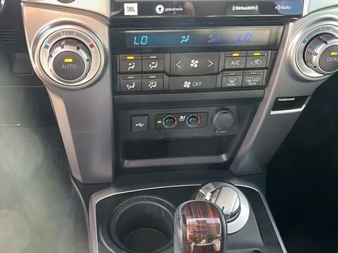 Used 2021 Toyota 4Runner Limited AWD/4WD image 13