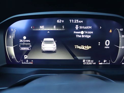 Used 2025 Mitsubishi Outlander SEL image 9