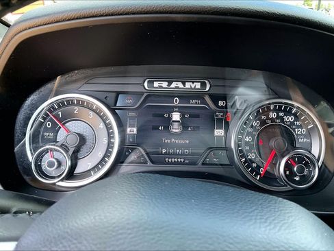 Used 2022 RAM 1500 Big Horn AWD/4WD image 26