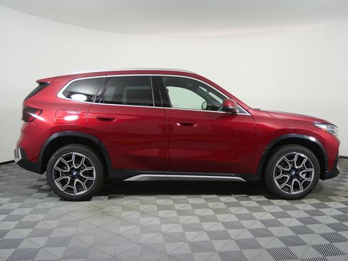 New 2026 BMW X1 xDrive28i AWD/4WD image 2