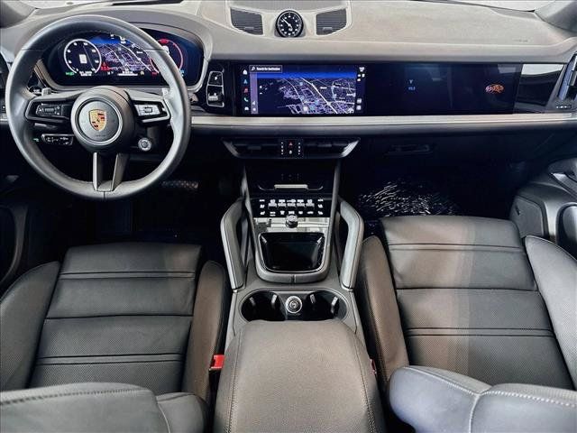 Certified 2026 Porsche Cayenne Coupe AWD/4WD image 19