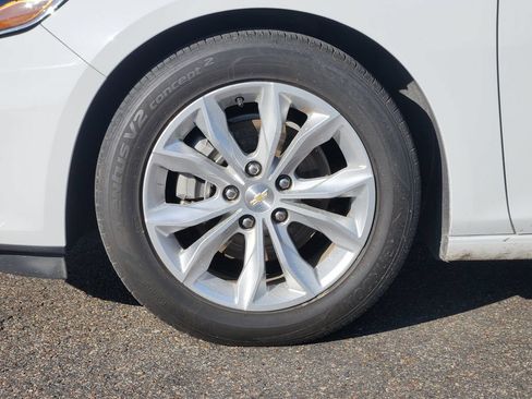 Used 2024 Chevrolet Malibu LT FWD image 10