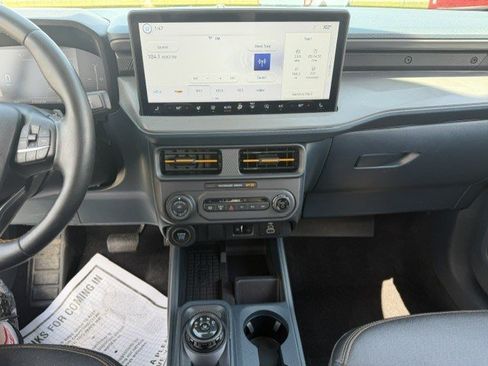 Used 2025 Ford Maverick Tremor AWD/4WD image 18