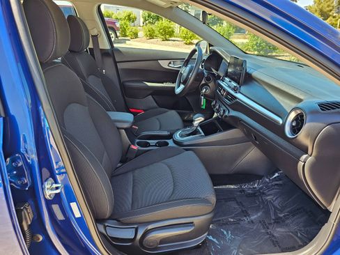 Used 2024 Kia Forte LXS image 33