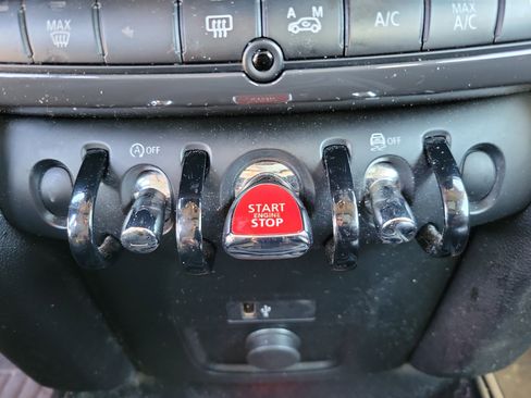 Used 2020 MINI Cooper Countryman image 12