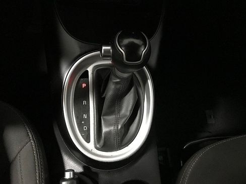 Used 2017 Kia Soul FWD image 29